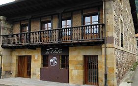 Apartamentos Los Edules